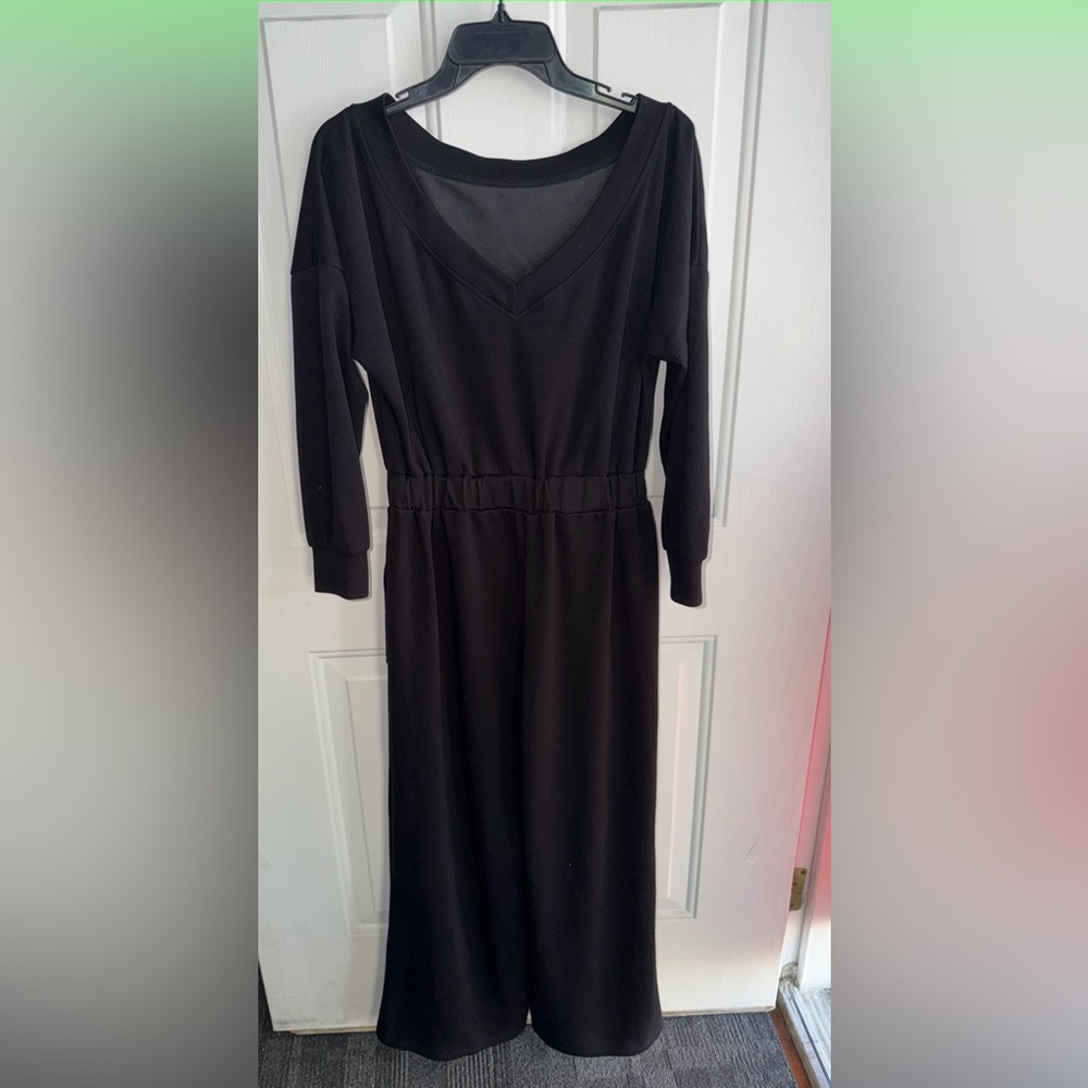 CHICME Size M – Black Open-Back Jumpsuit Women’s, Soft Stretch Minimalist Style - Picture 8 of 16